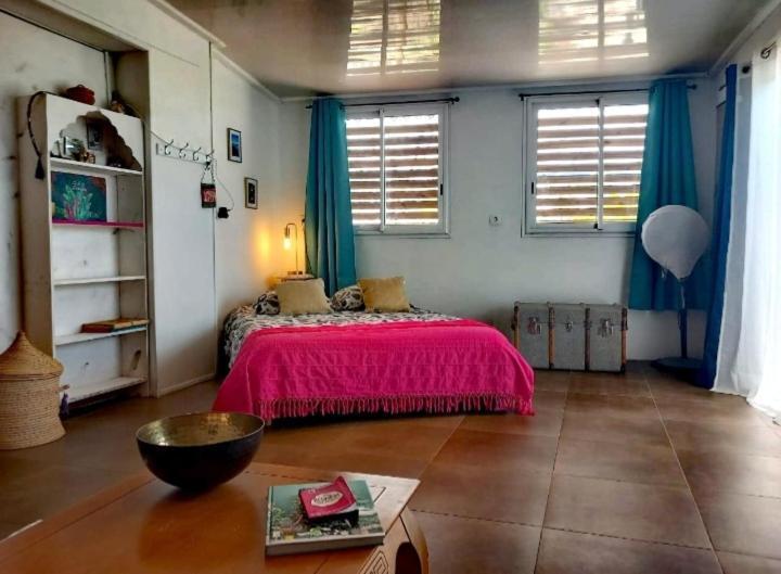 Location Bord Ocean, Holi-Wood Villa Saint-Joseph Exterior photo